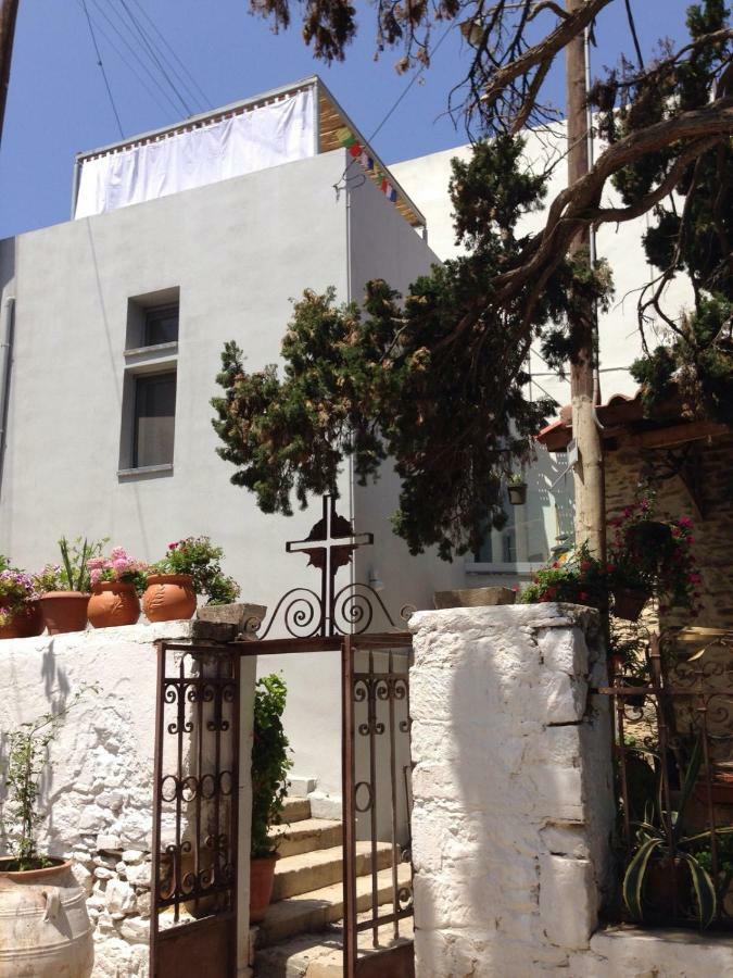 Goat Vacations Villa Rodhiá Екстериор снимка