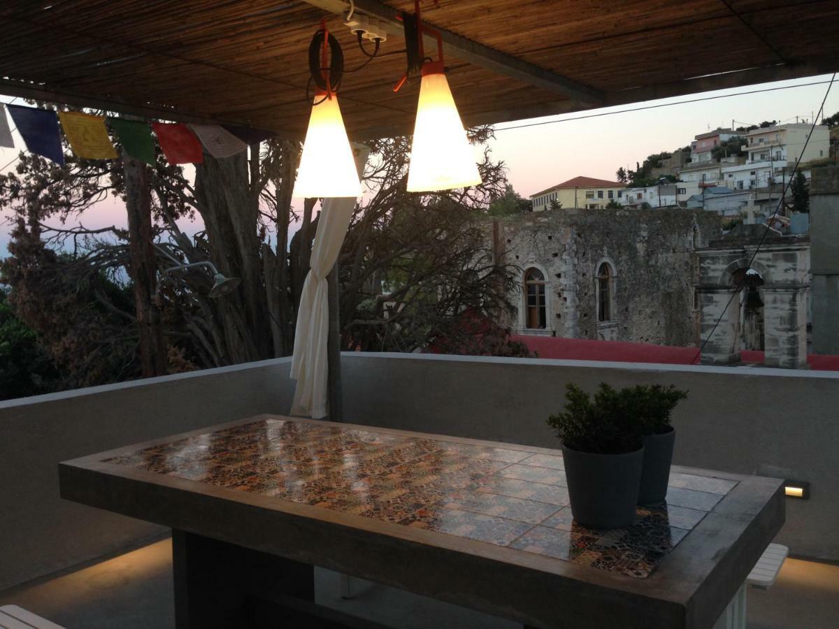 Goat Vacations Villa Rodhiá Екстериор снимка