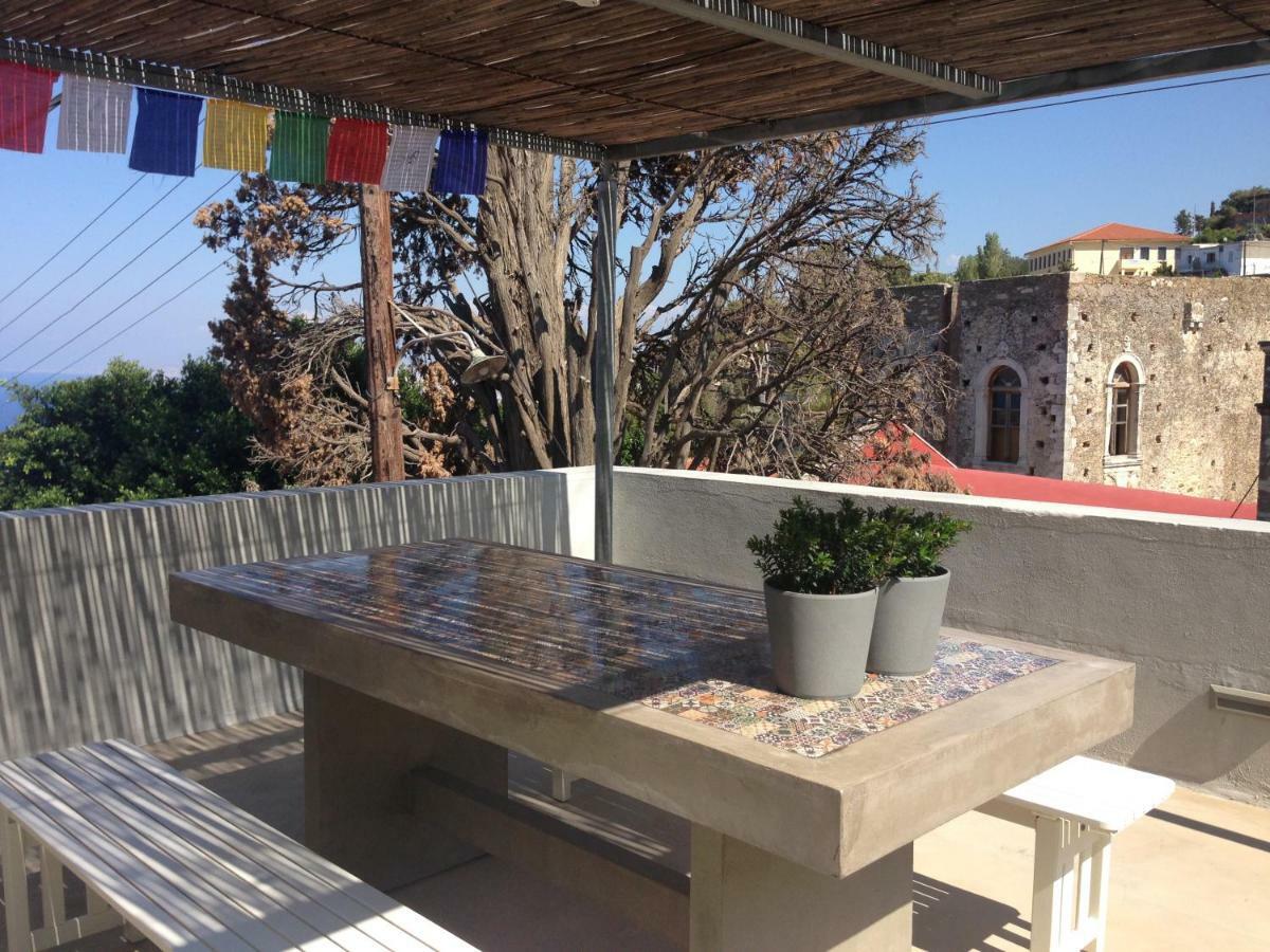 Goat Vacations Villa Rodhiá Екстериор снимка